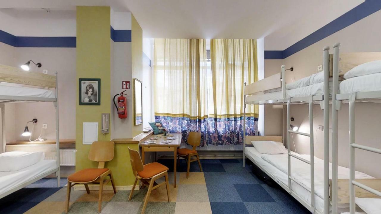 Press Hostel Warszawa Exteriör bild