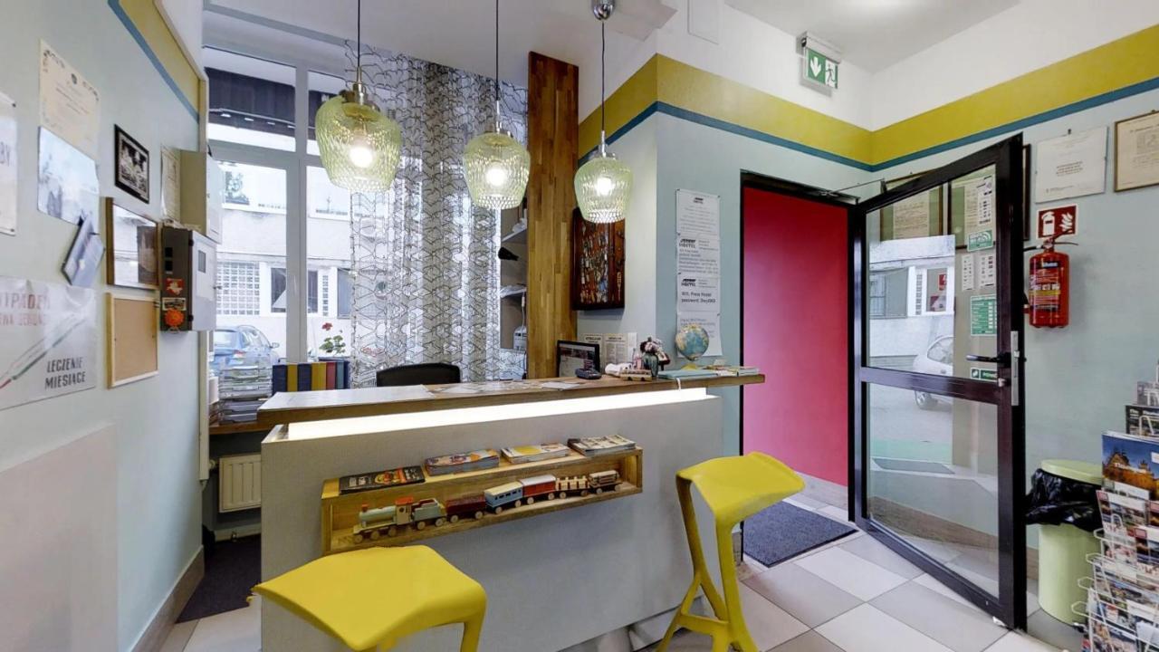 Press Hostel Warszawa Exteriör bild